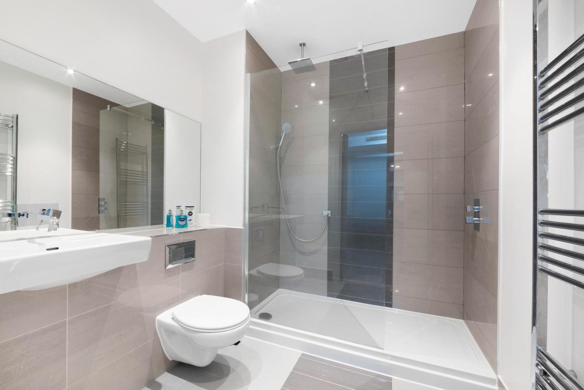 Riverside 2 Bedroom Stratford Лондон Екстериор снимка